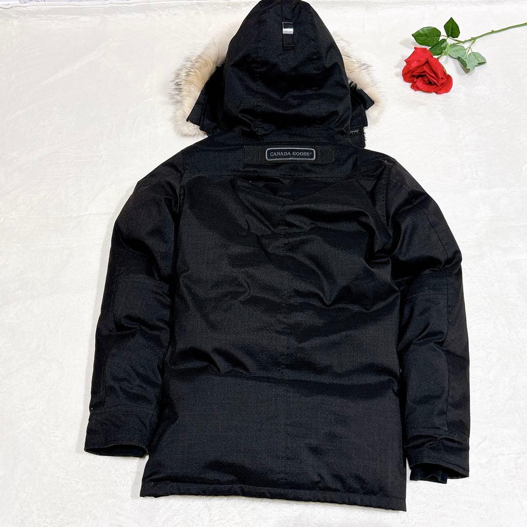 ほぼ未使用✨　カナダグース　クレストン　ダウンジャケット　ブラックレーベル