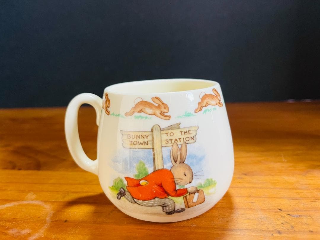  ロイヤルドルトン バニキンズ マグカップ ２客