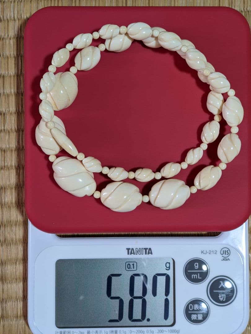 ♦？鹿角？骨？鯨歯の牙彫り 工芸品 ネックレス 宝飾品 貴金属 骨董品