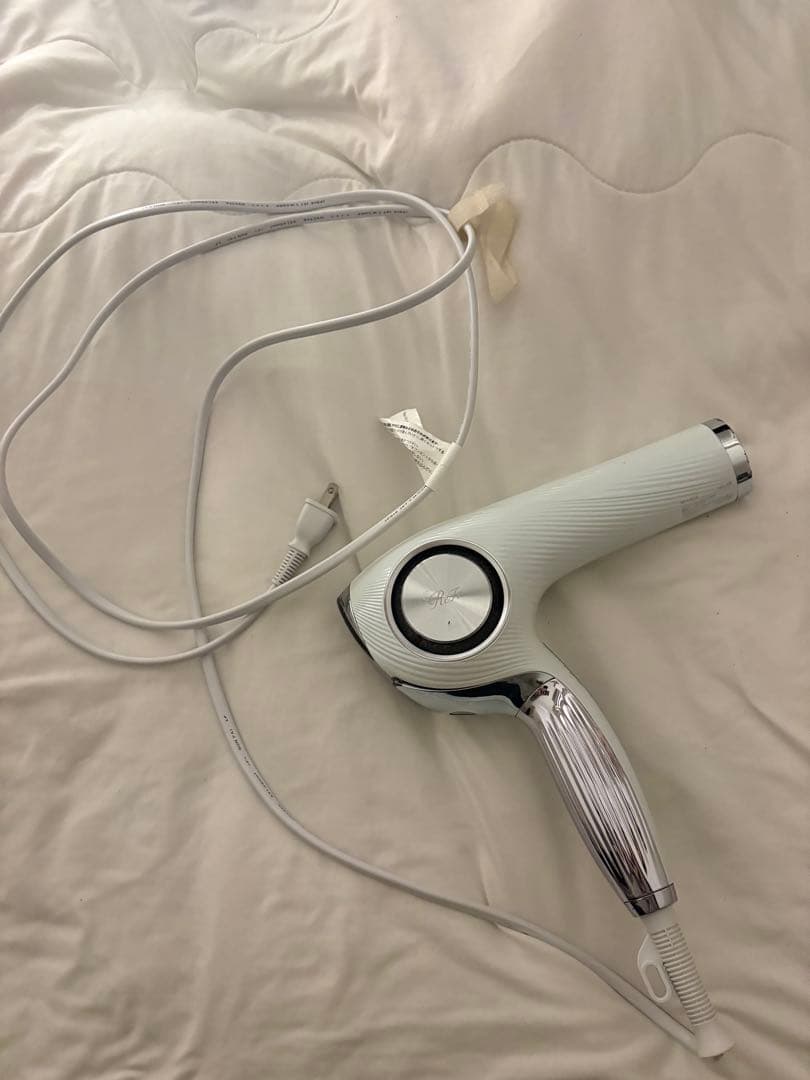 リファ　ヘアドライヤー ホワイト