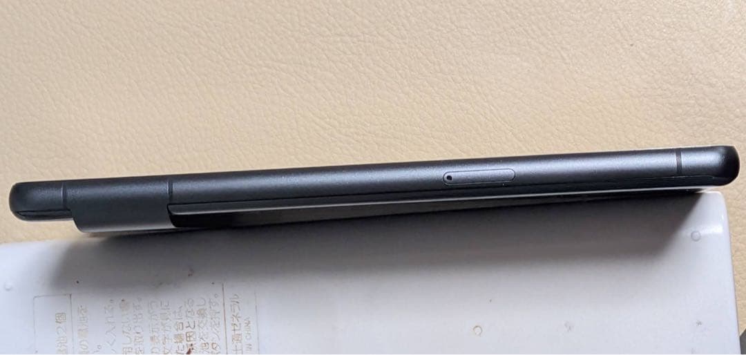 スマートフォン　Google Pixel 7a カラー　チャコール