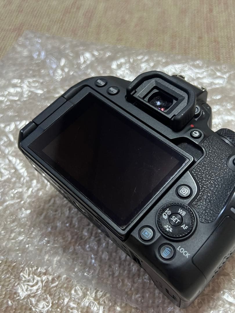 Canon EOS kiss X10i デジタル一眼レフカメラ