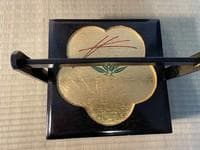 2段重（漆塗り、金蒔絵　伝統工芸・大丸京都店取扱品）