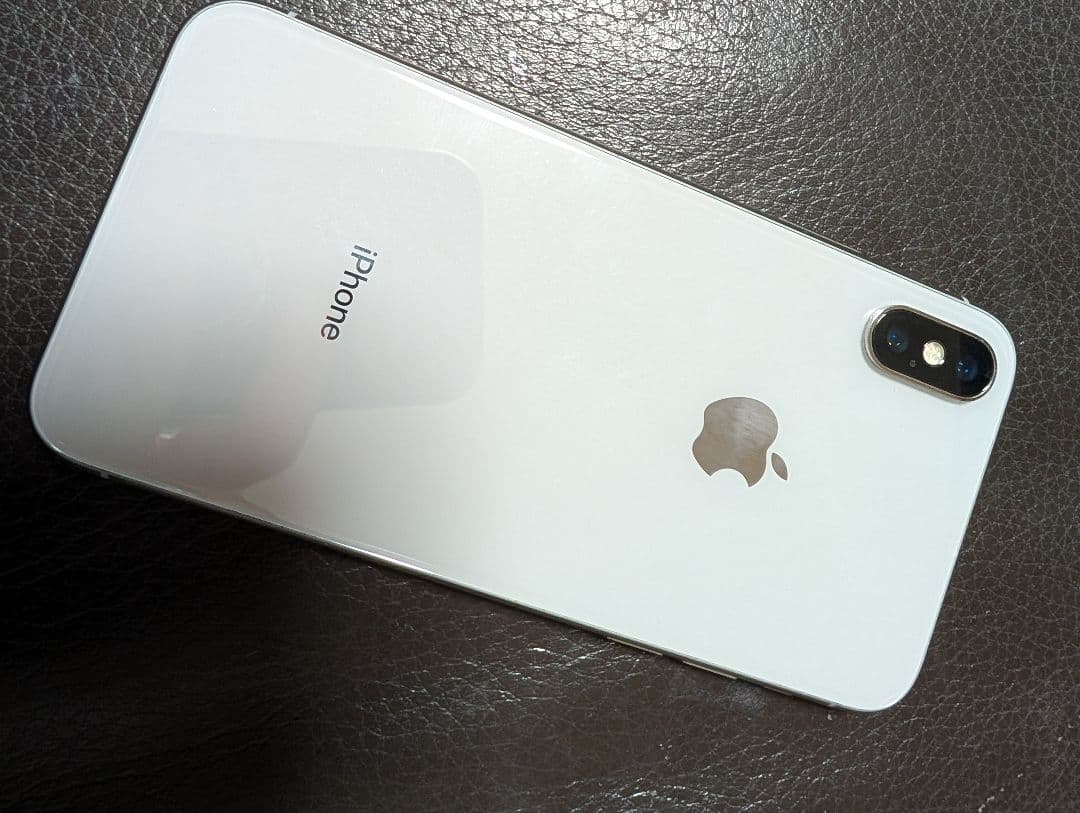 Apple iPhone X シルバー SIMフリー　256GB