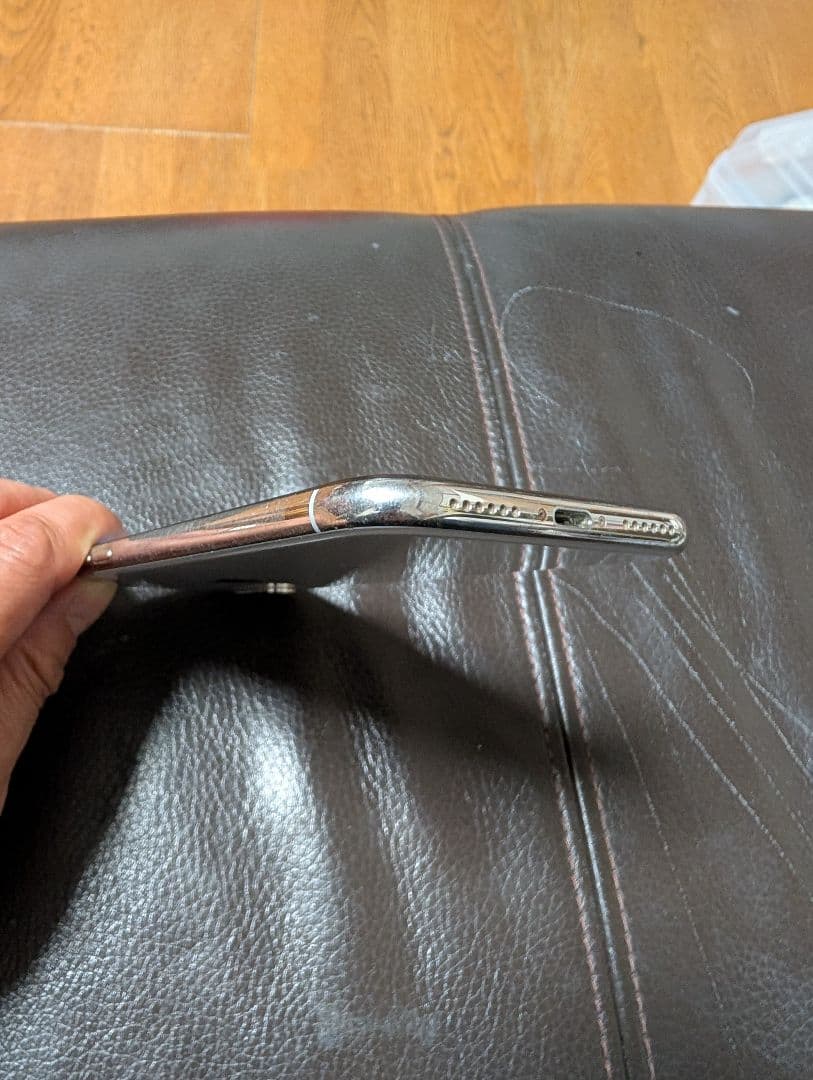 Apple iPhone X シルバー SIMフリー　256GB