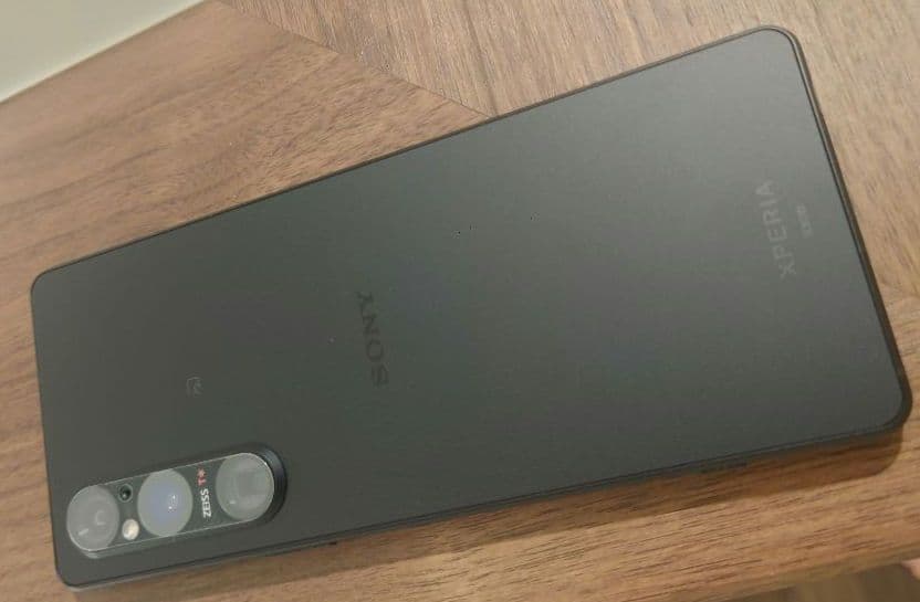 Tomotaka S 様 Xperia 1 V SOG10 本体 256GB