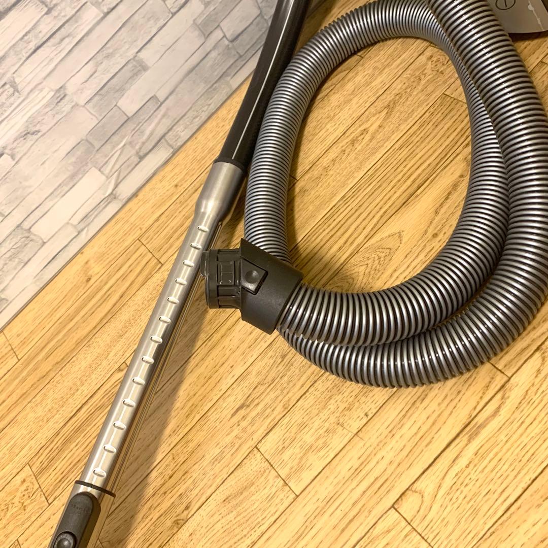 美品豪華新品付属品 Miele/ミーレ 掃除機 Compact C2 SDAO0