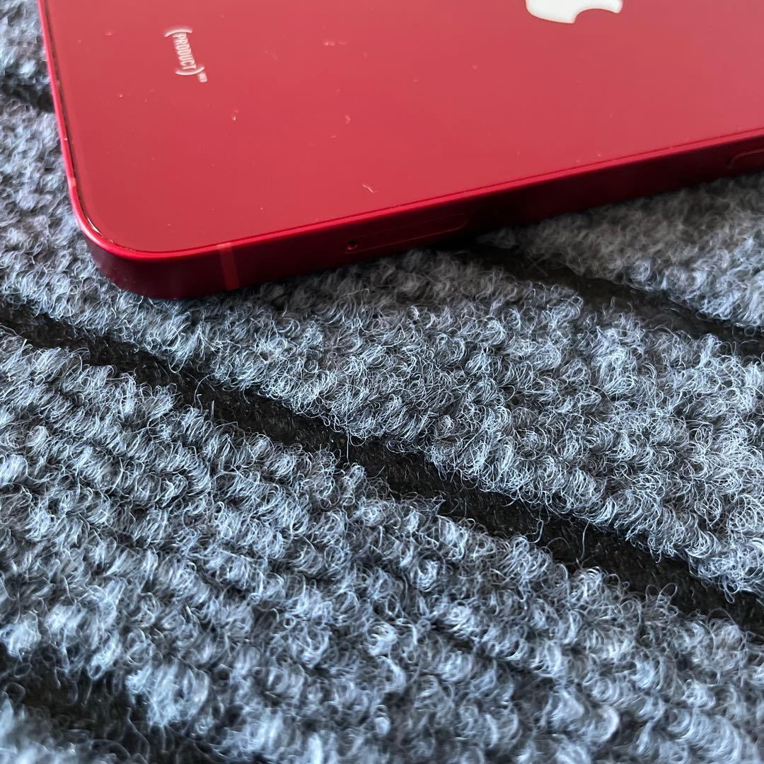 189 Apple iPhone 13 RED 256GB SIMフリー
