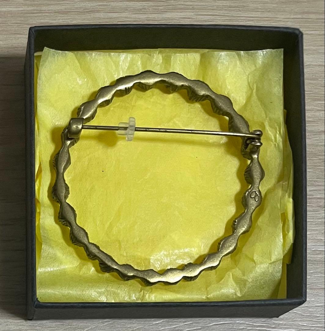 【試着のみ】ミナペルホネン タンバリン ブローチ