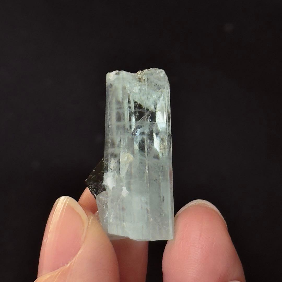 28ctアクアマリン トルマリン共生石 鉱物標本 原石 パキスタン・フンザ産