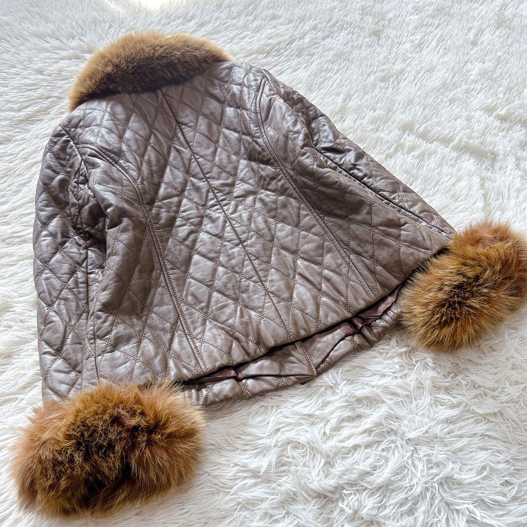 【極美品】レリアン　フォックスファー付きキルティングレザージャケット　9／M