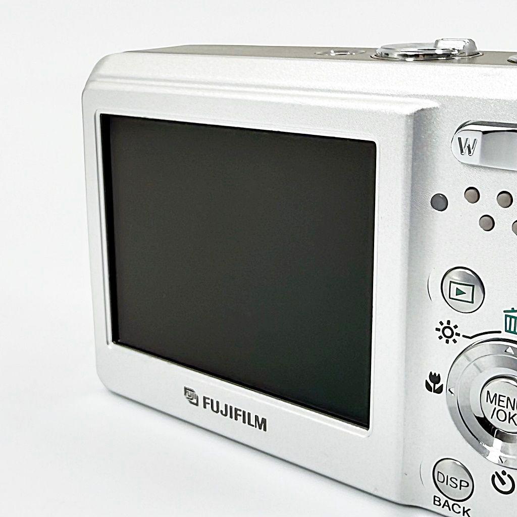 フジフイルム FUJIFILM FinePix F30 コンデジ カメラ 中古