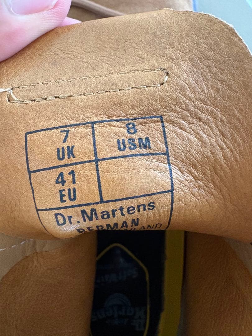 Dr. Martens スエードワークブーツ ベージュ　サイズ8