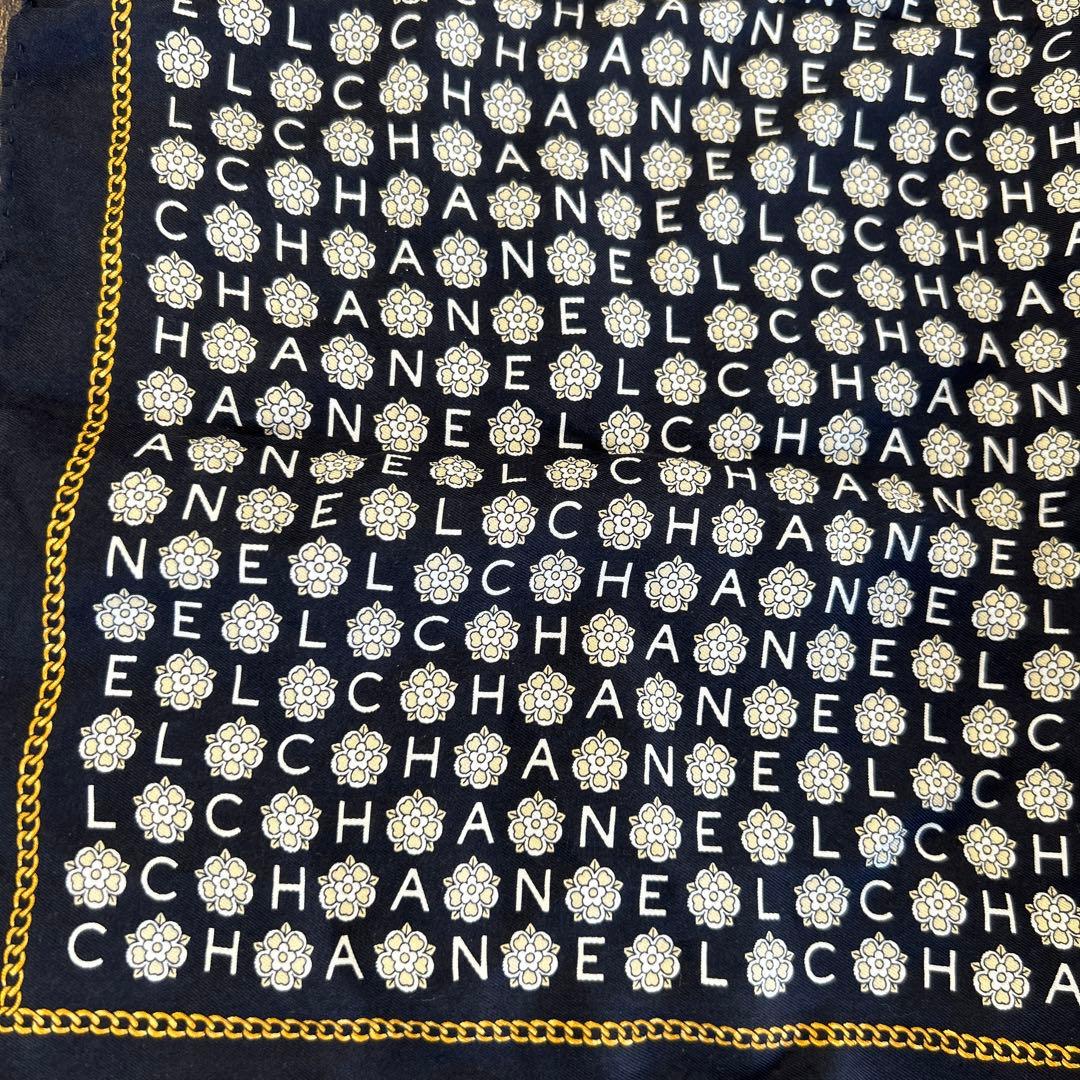 CHANEL スカーフ ハンカチ 42×42
