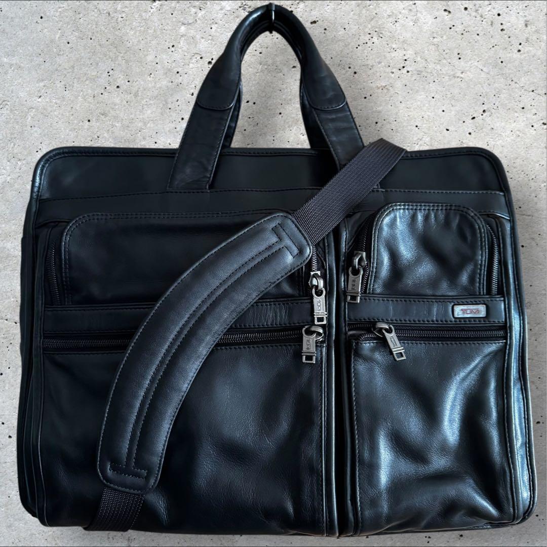 TUMI ミディアム エクスパンダブル オーガナイザー ブリーフ オールレザー