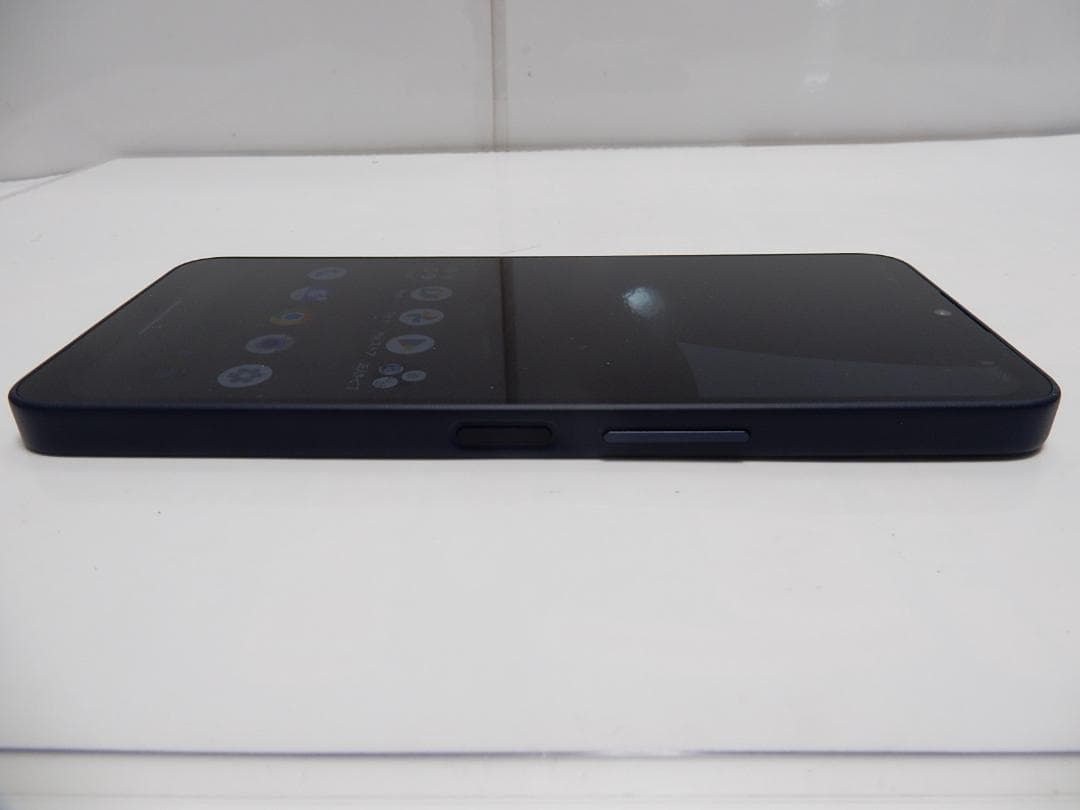 大人気　シャープ　SHARP AQUOS wish 4 ブラック 本体　スマホ