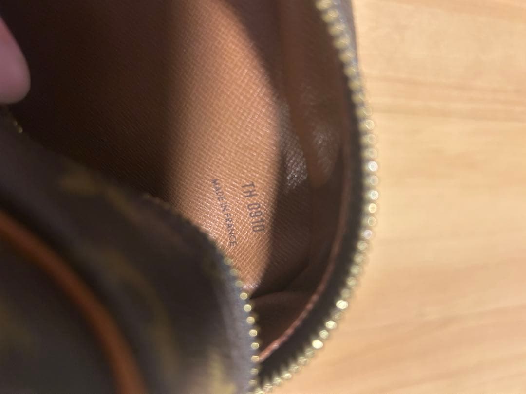 Louis Vuitton モノグラム ナイル