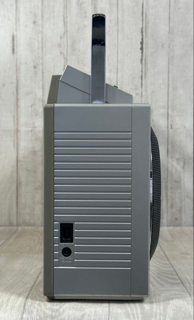 動作品　SONY ソニー ラジカセ CFS-77 昭和レトロ ラジオ　エナジー