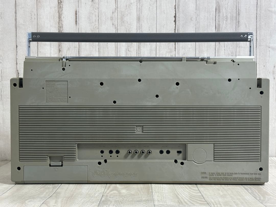 動作品　SONY ソニー ラジカセ CFS-77 昭和レトロ ラジオ　エナジー