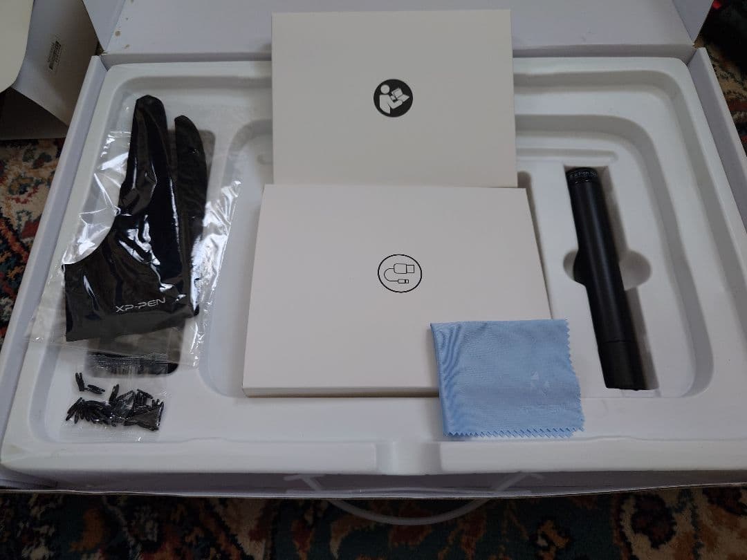 【コムギ】XP-Pen Artist 15.6 Pro 液晶ペンタブレット