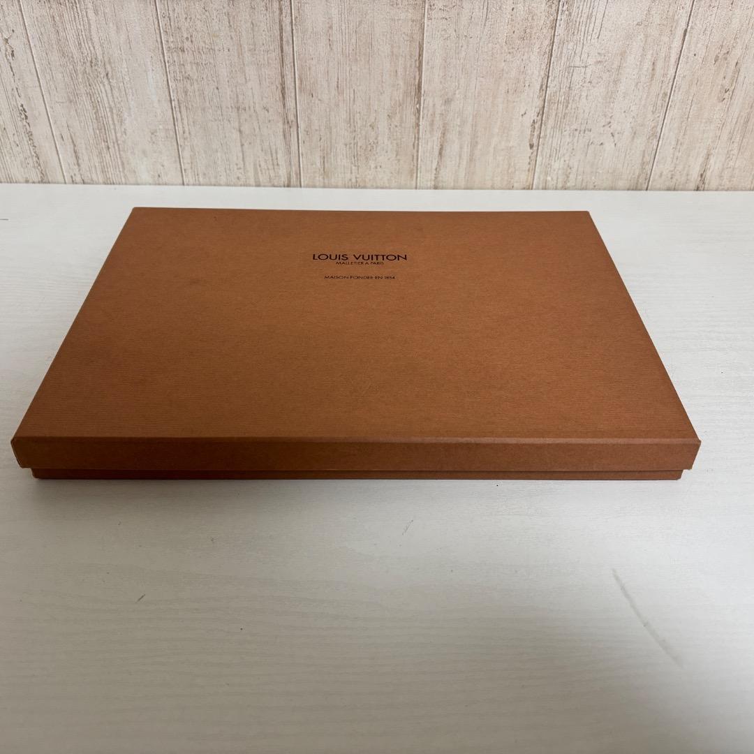 LOUIS VUITTON ルイヴィトン タイガ ファイルホルダー 書類カバー