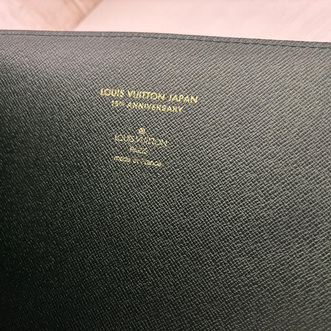 LOUIS VUITTON ルイヴィトン タイガ ファイルホルダー 書類カバー