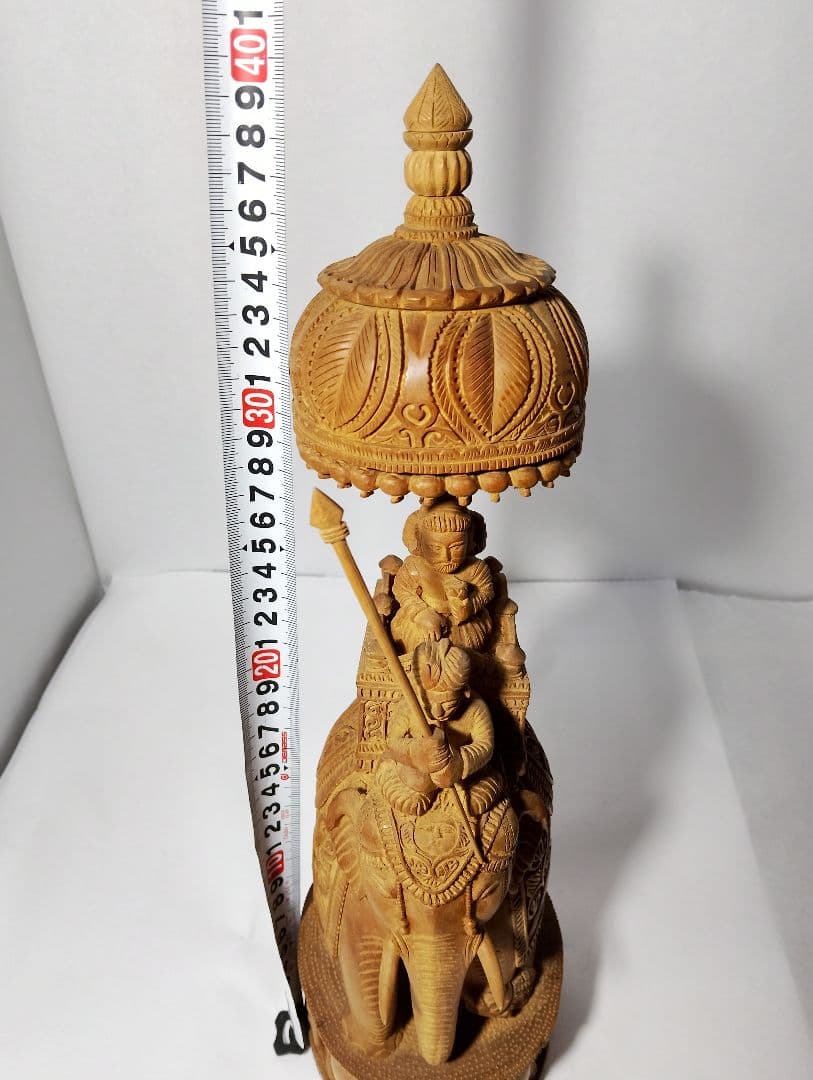 木製象と王座の彫刻 約40cm
