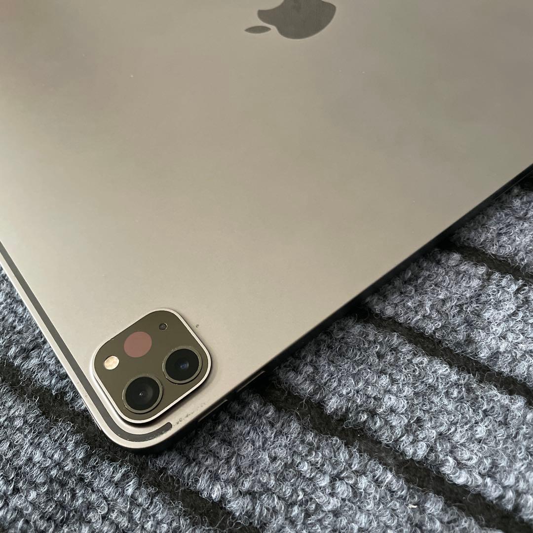 217 iPad Pro 12.9インチ M1チップ 5世代　128GB グレイ