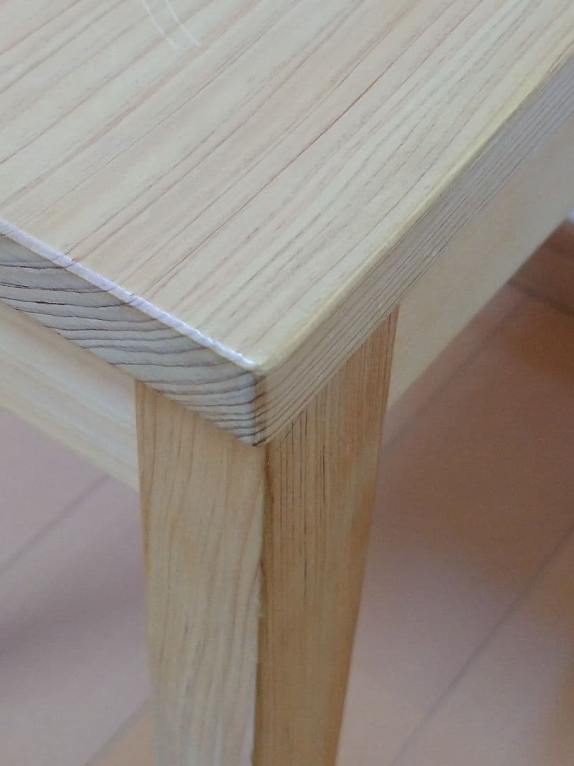 日本製　キシル　国産ヒノキ　無垢材　軽量　木製 椅子　簡易椅子