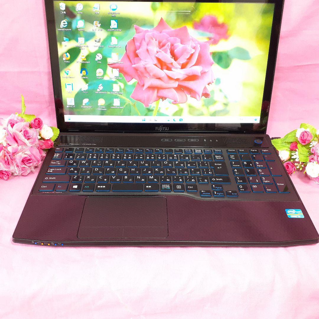 Windows11/3世代Core-i7/タッチパネル搭載/新品SSD512GB