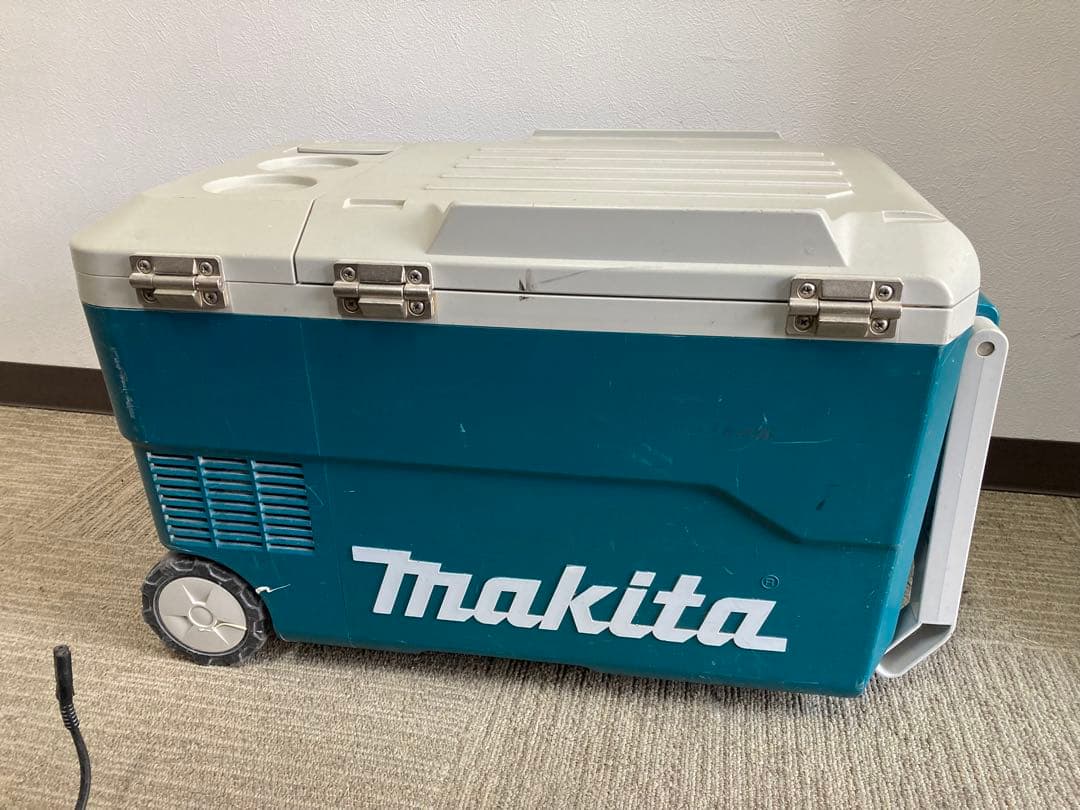 makita マキタ　保冷温庫　CW180D