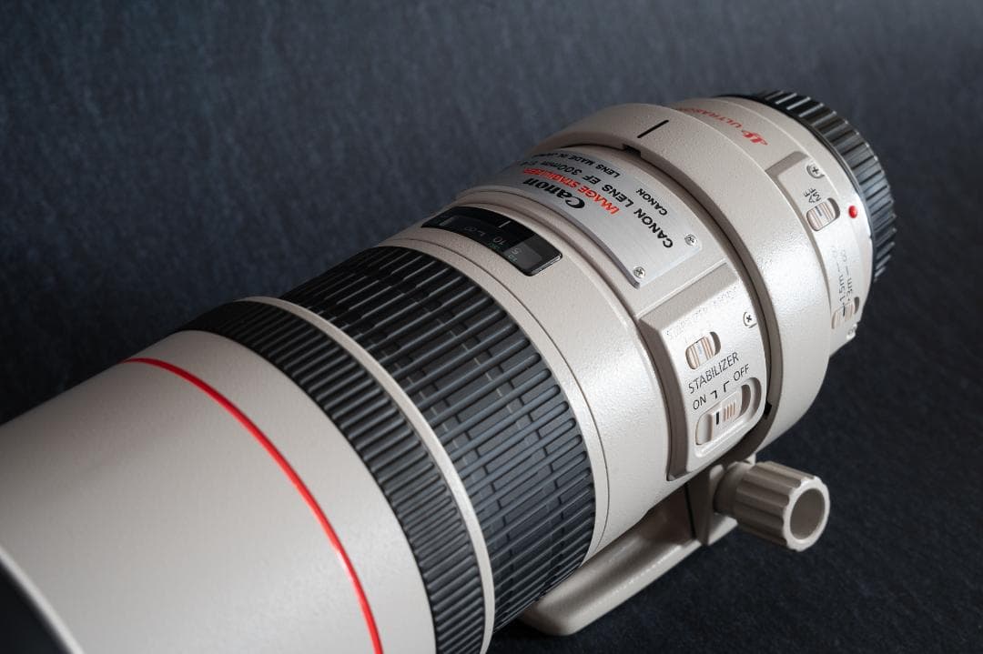 【美品】EF300mm F4L IS USM