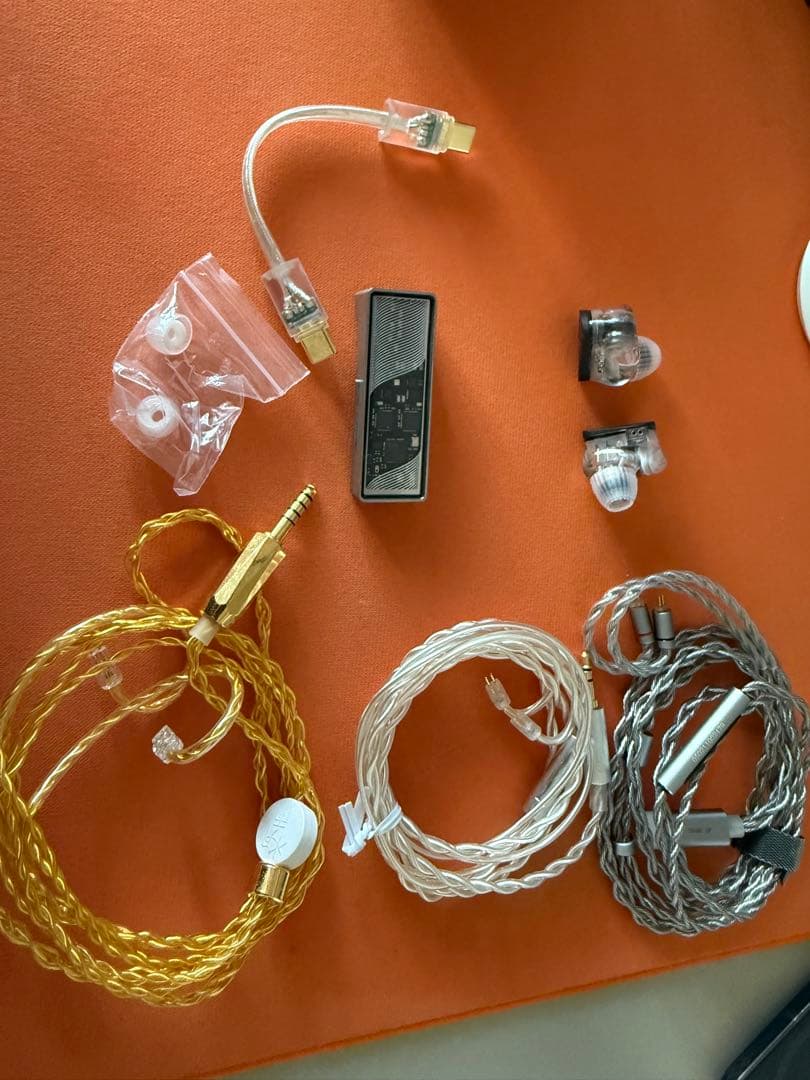 Moondrop DUSK +moon 2Ti D+4.4秋月ケーブル