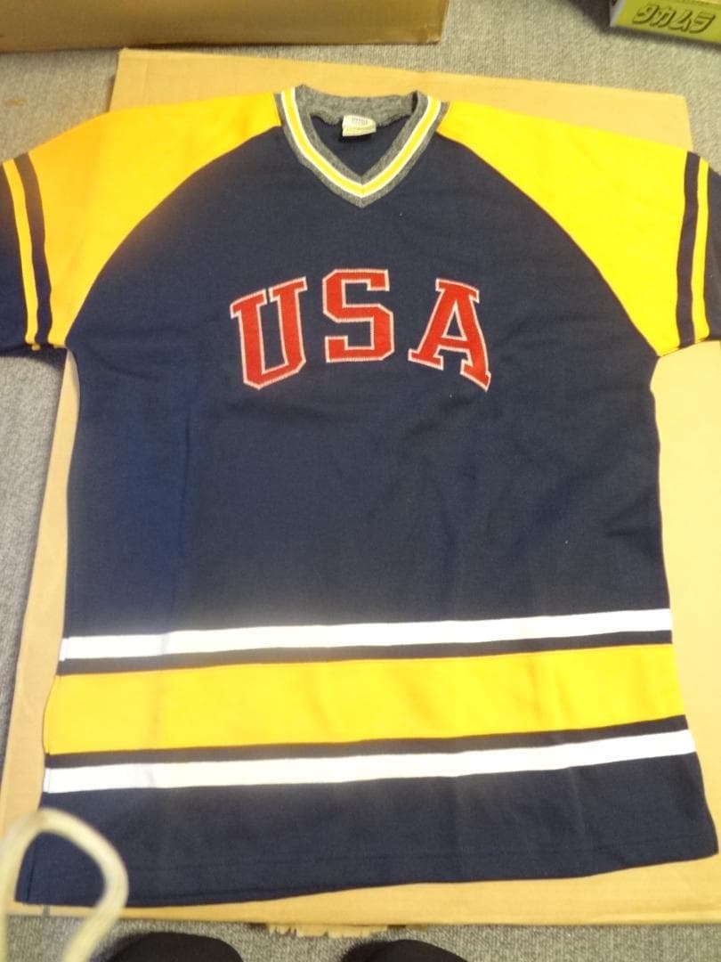 USAロゴ入りアメリカンフットボールシャツ