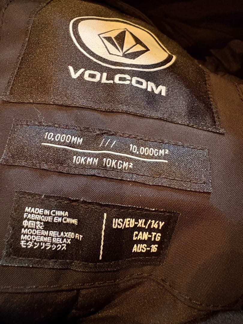 VOLCOM キッズ ビブパンツ　XLサイズ
