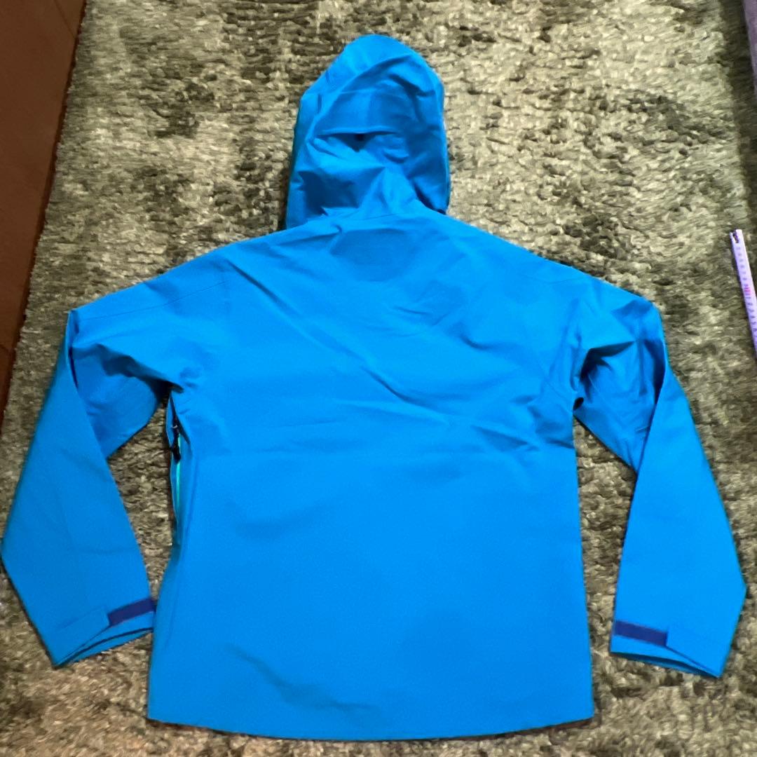 新品Ｍサイズ　高機能ラウドマウスゴルフメンズダントツ撥水レインウェア　ブルー