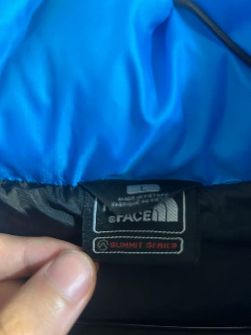 THE NORTH FACE フード付きダウンベスト 青