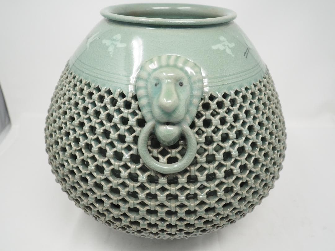 網目透かし彫り壺　鶴　獅子　東泉　-SO