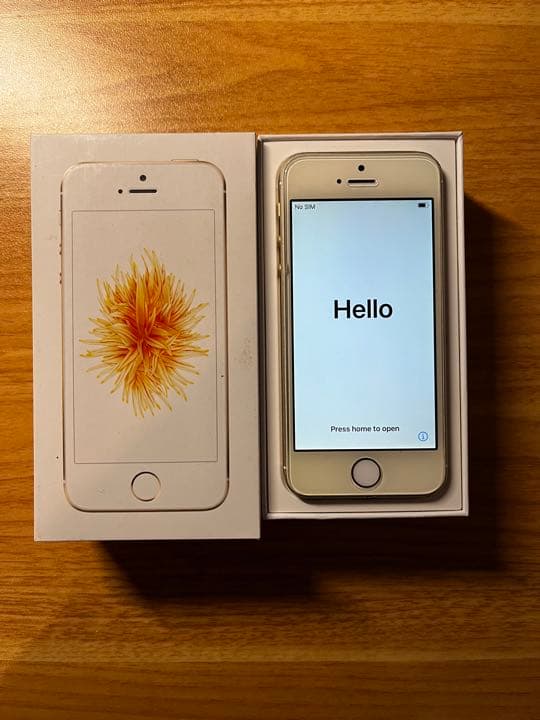 SIMフリー iPhone SE 第1世代 128GB SIMフリー ゴールド