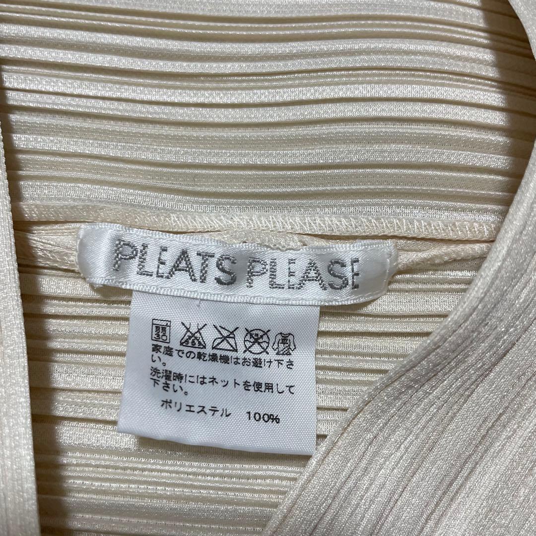 イッセイミヤケ カーディガン　プリーツプリーズ　ホワイト　3 PP63