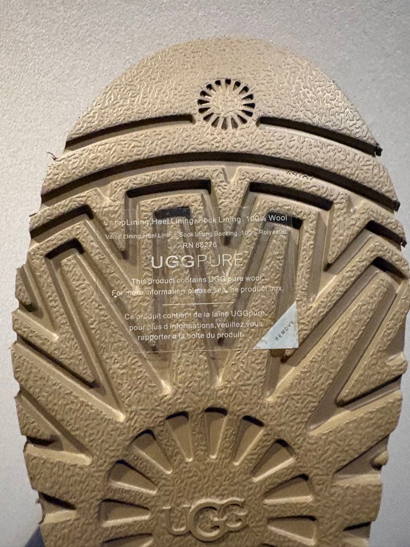 UGG ネイビー ムートンブーツ