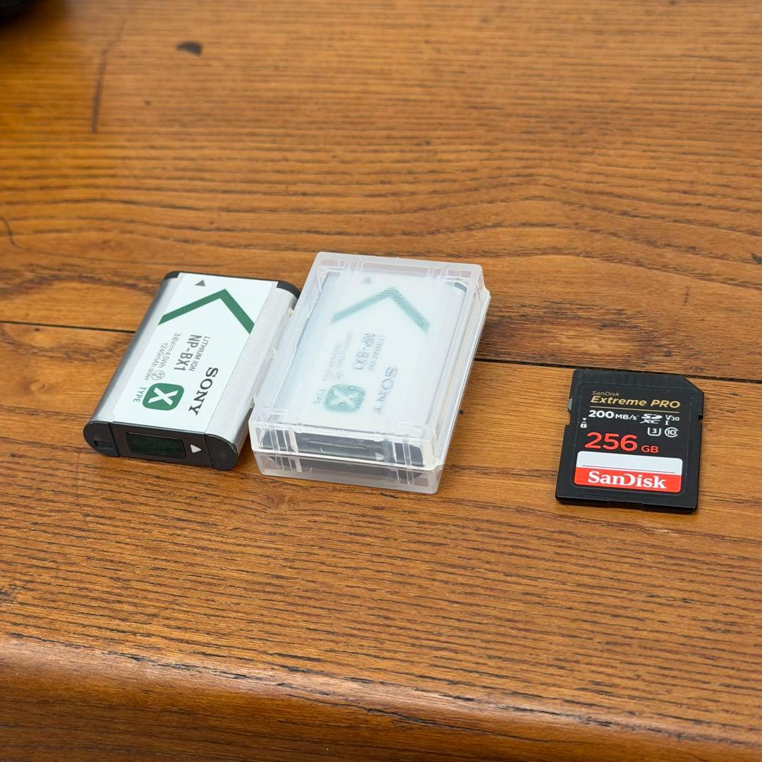 SONY DSC-RX100M7 サイバーショット コンデジ