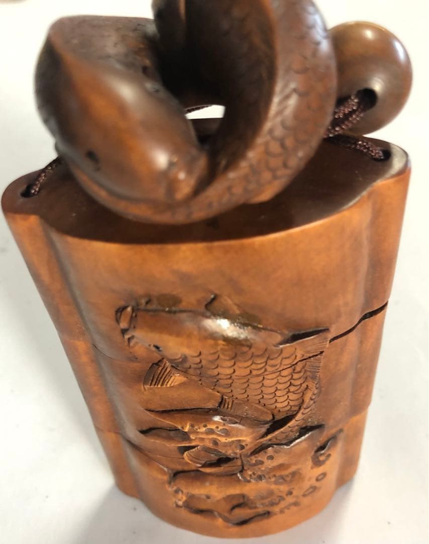 印籠鯉波の図手作りアンティークオブジェインテリア現品無料発送