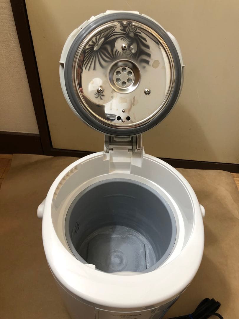 象印 ZOJIRUSHI スチーム式加湿器　EE-RP35 2019年製