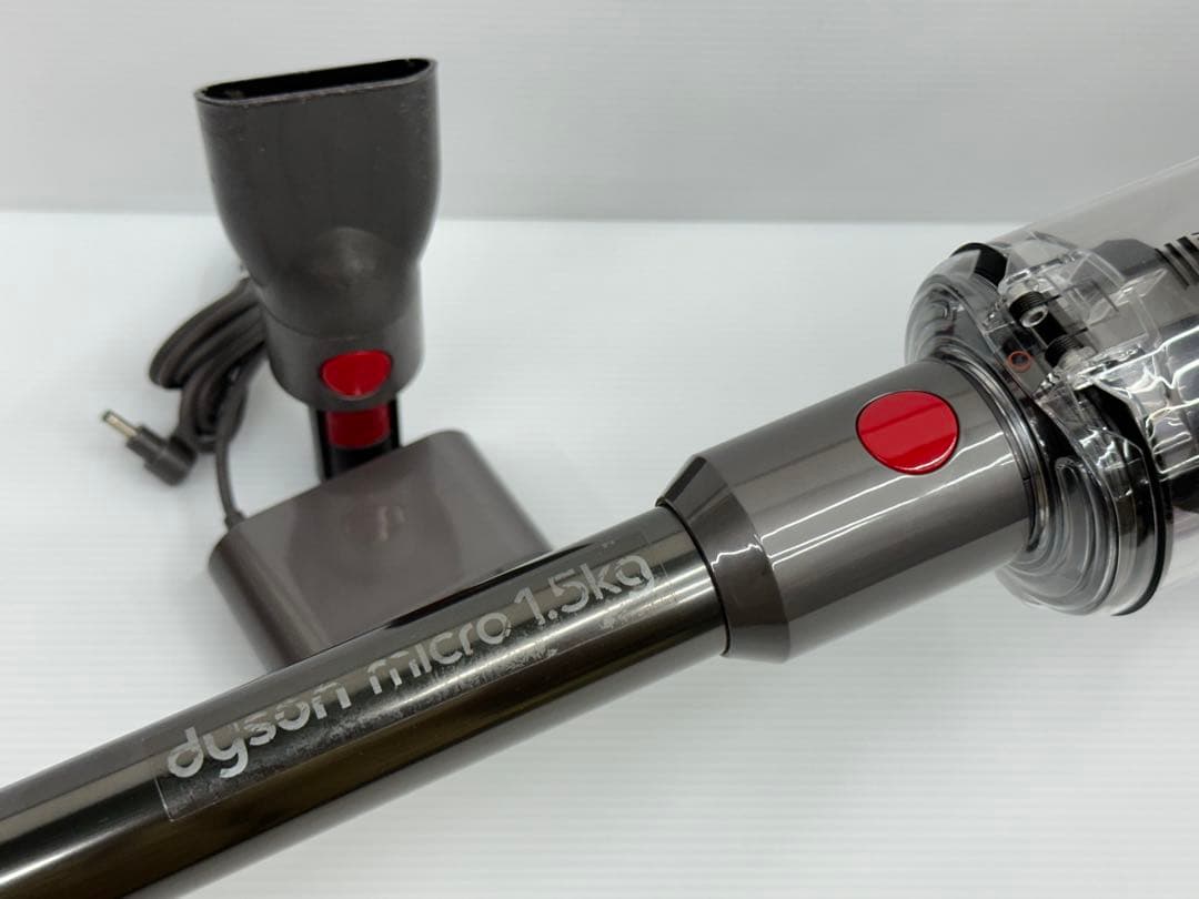 2023年製　ダイソン　掃除機　SV21 本体　ヘッド　パイプ　充電器　セット