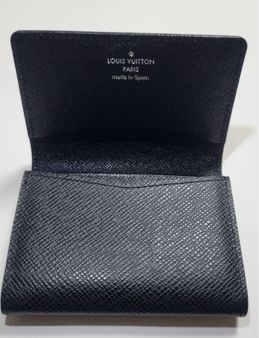 極美品LOUISVUITTON タイガ名刺入れアンヴェロップカルトドゥヴィジット