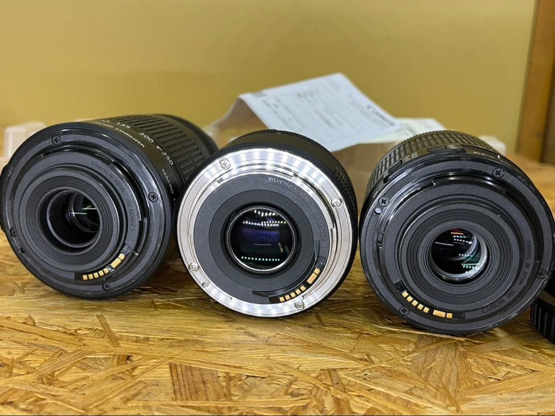 Canon EOS Kiss X7ダブルズームキット➕EF-S18-55 レンズ