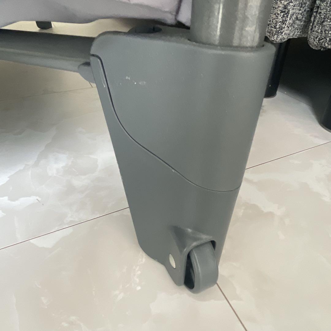 【即日発送】 アップリカ　ココネルエアープラス　グレー　美品