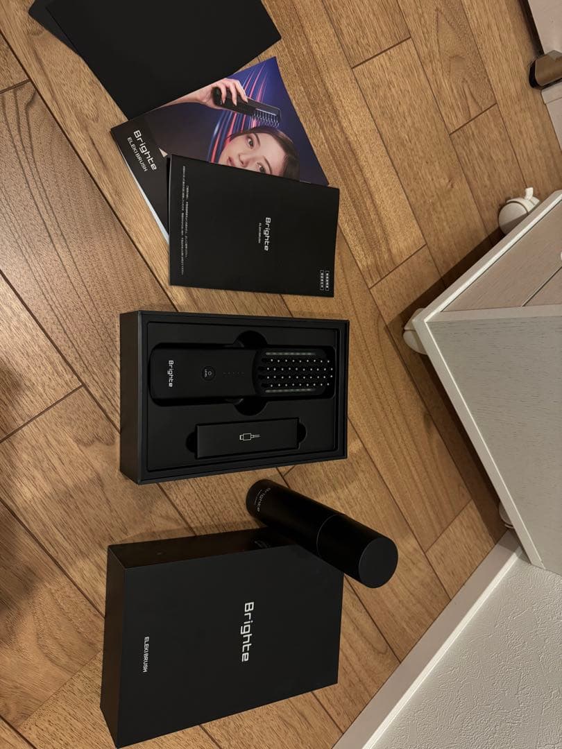 ブライト　エレキブラシ　リフトアップ　美顔器 ローション付き