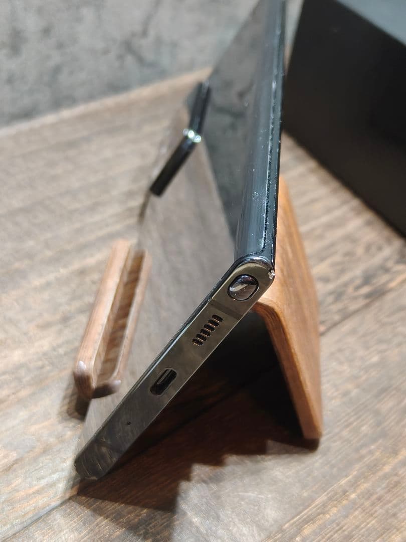 Galaxy Note20 Ultra SCG06 SIMフリー　スマホ